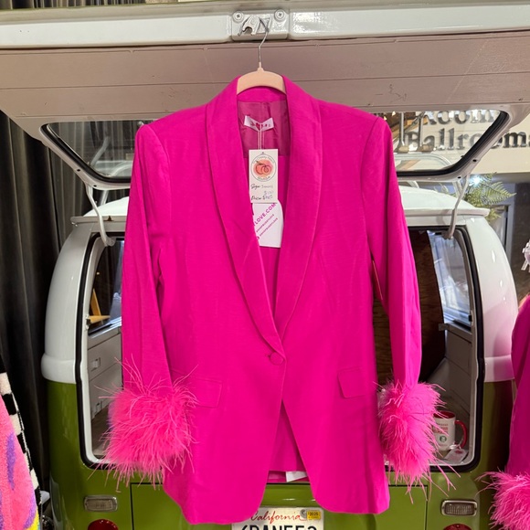 Pink Women’s matching Suit - Picture 9 of 11